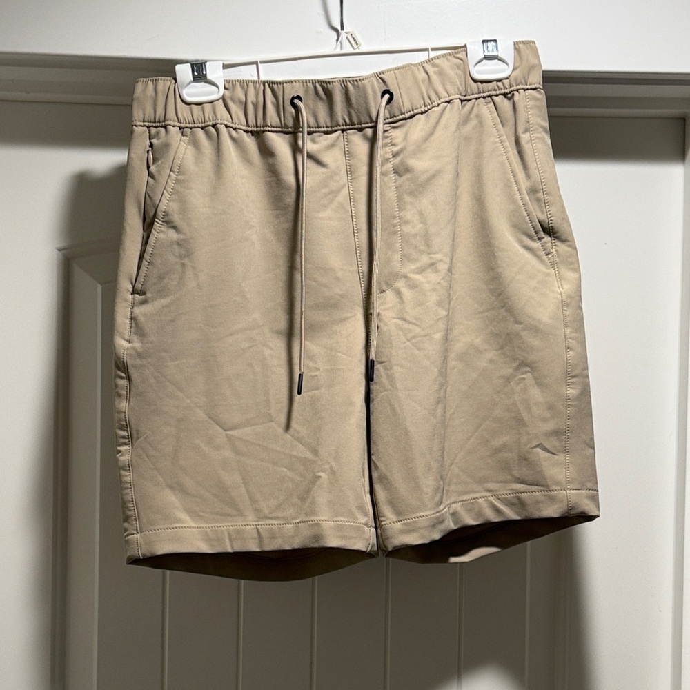 Goodfellow & Co Men's Beige Athletic Shorts
